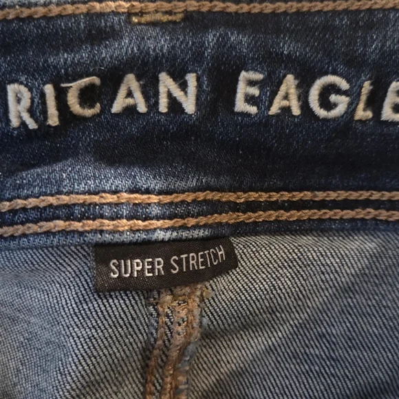 AE Outfitters 10L Kickboot Jeans - Picture 3 of 5